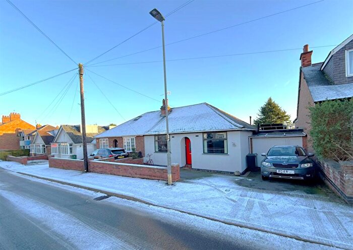 2 Bedroom Semi-Detached Bungalow For Sale In Linkfield Road, Mountsorrel, Loughborough, LE12
