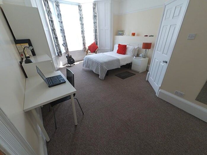 9 Bedroom Private Halls To Rent In Royal Terrace, Barrack Road, Northampton, NN1