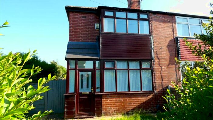 3 Bedroom Terraced House To Rent In Mount Pleasant Road, Denton, Manchester, M34
