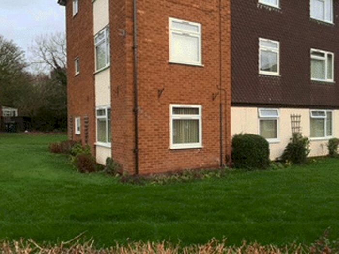 2 Bedroom Flat To Rent In Meadow Drive, Shifnal, TF11