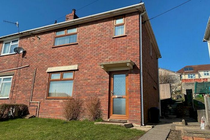 3 Bedroom Semi-Detached House To Rent In Tanycoed Road, Clydach, Swansea, City And County Of Swansea., SA6