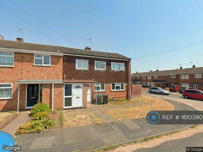 2 Bedroom Maisonette To Rent In Durham Close, Bromsgrove, B61