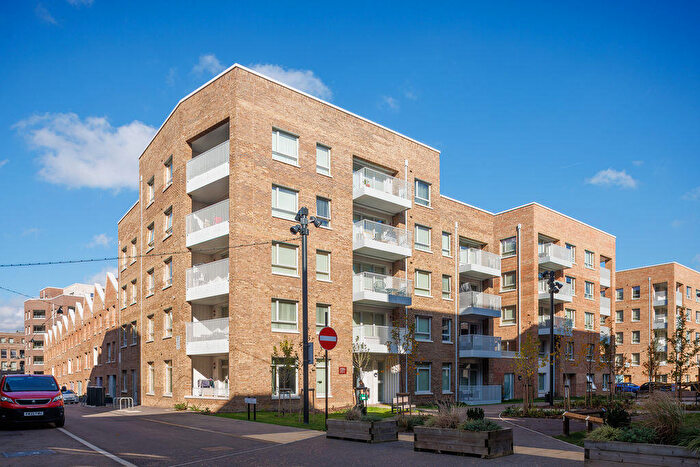 2 Bedroom Apartment To Rent In Lockwood Apartments, Frogley Park, IG11