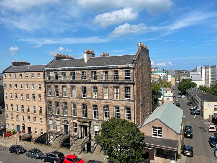4 Bedroom Flat To Rent In , Annandale Street, Edinburgh, EH7
