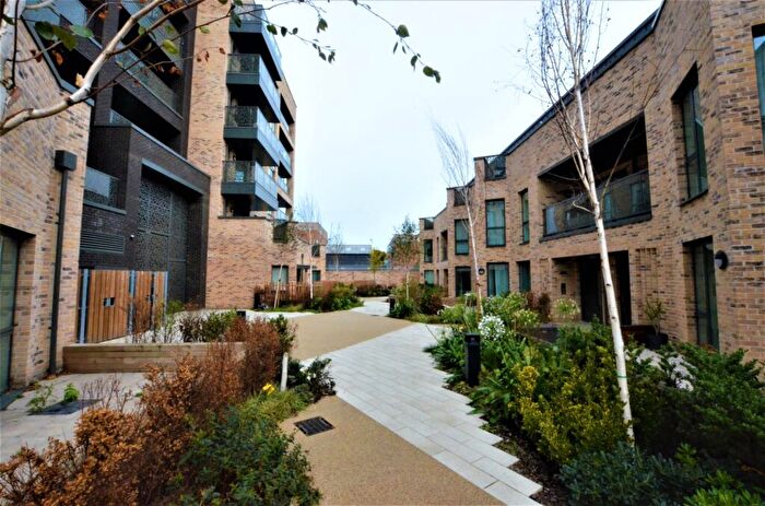 1 Bedroom Flat To Rent In Pomeroy Street London, SE14