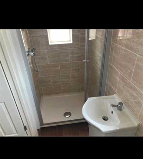 6 Bedroom Terraced House To Rent In Humber Road, Coventry, CV3