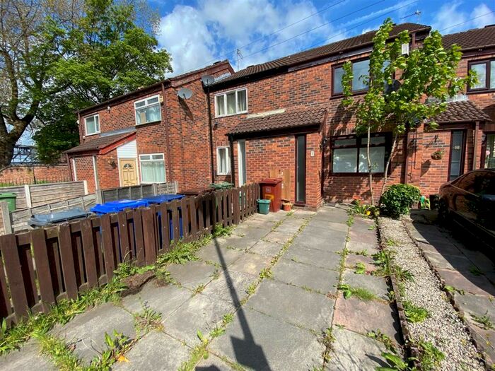 2 Bedroom Terraced House To Rent In Stuart Street, Sport City, M11