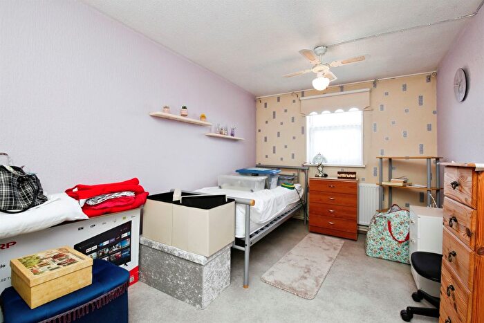 3 Bedroom End Of Terrace House For Sale In Goodwin Walk, Hartlepool, TS24