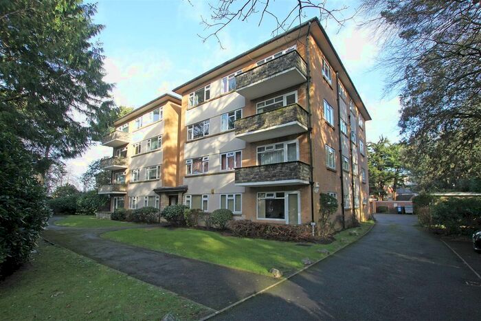 2 Bedroom Flat To Rent In Manor Road, Bournemouth, BH1