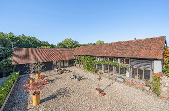 4 Bedroom Detached House For Sale In Kentisbeare, Cullompton, Devon, EX15