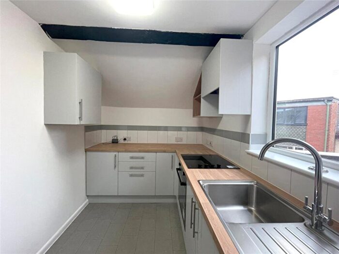 1 Bedroom Flat To Rent In Swan Passage, Stourport-on-Severn, Worcestershire, DY13
