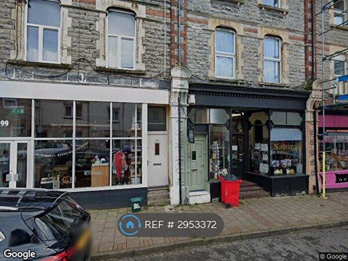 4 Bedroom Maisonette To Rent In High Street, Barry, CF62