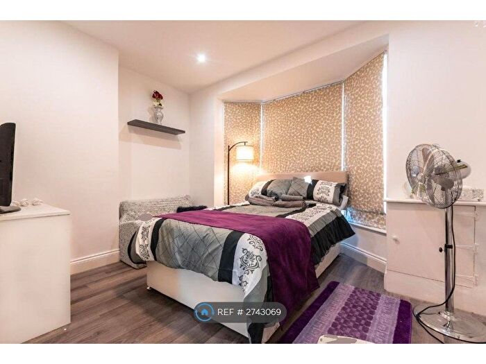 6 Bedroom Terraced House To Rent In Bramford Road, Ipswich, IP1