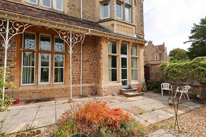 1 Bedroom Flat For Sale In Castle Road, Clevedon, BS21