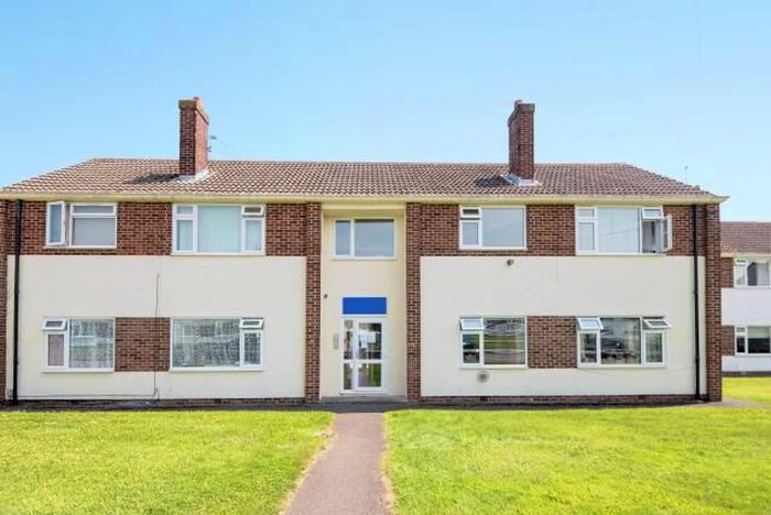 2 Bedroom Flat To Rent In Kidlington, Oxfordshire, OX5