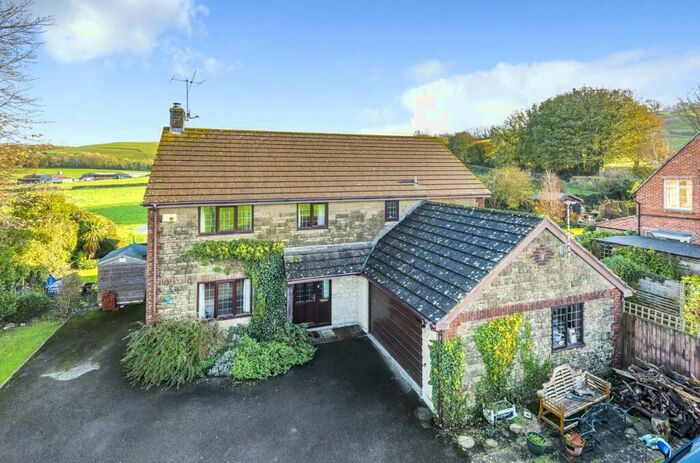 4 Bedroom Detached House To Rent In Cattistock, Dorchester, DT2