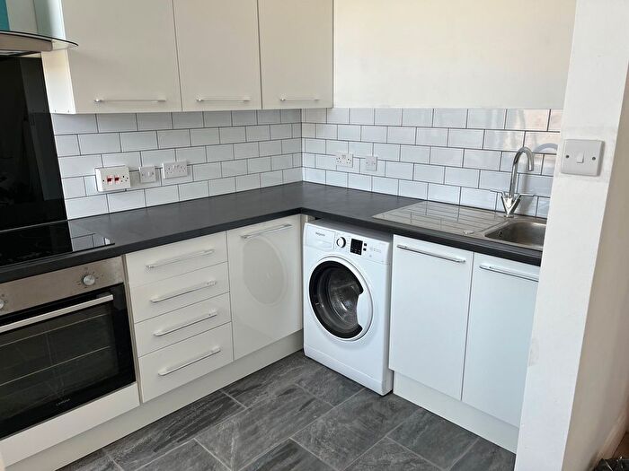 1 Bedroom Flat To Rent In London Street, Folkestone Harbour, Folkestone, CT20