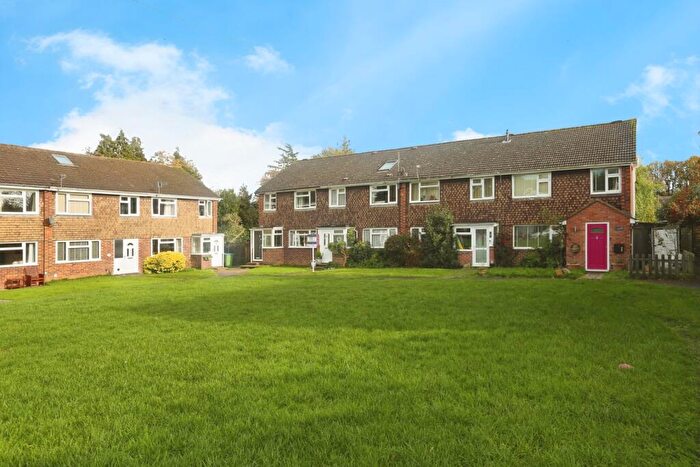 4 Bedroom Terraced House For Sale In Embsay Road, Swanwick, Southampton, Hampshire, SO31