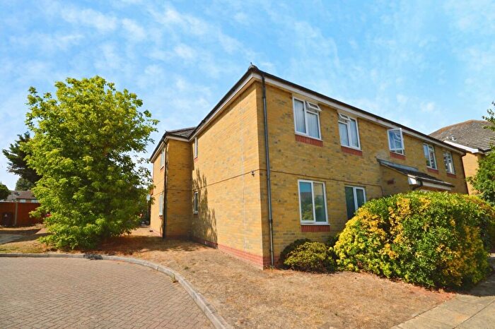 1 Bedroom Flat For Sale In Nursery Gardens, Butt Haw Close, Hoo, Rochester, ME3