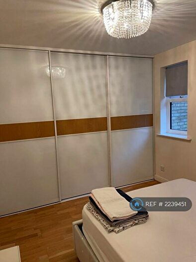 1 Bedroom Flat To Rent In Plough Way, London, SE16