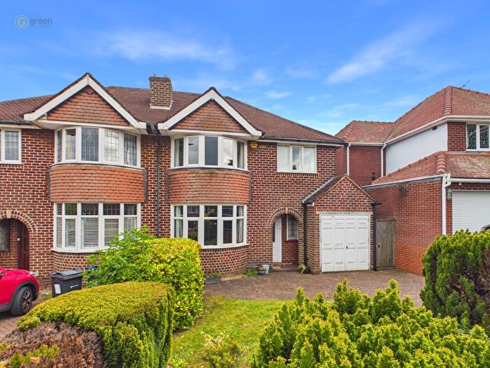 3 Bedroom Semi-Detached House For Sale In Rowan Road, Sutton Coldfield, B72