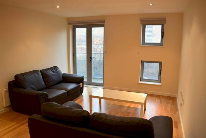 2 Bedroom Flat To Rent In Santorini, Gotts Road, Leeds, LS12