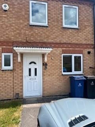 3 Bedroom Semi-Detached House For Sale In Rossington Street, Denaby Main, Doncaster, DN12