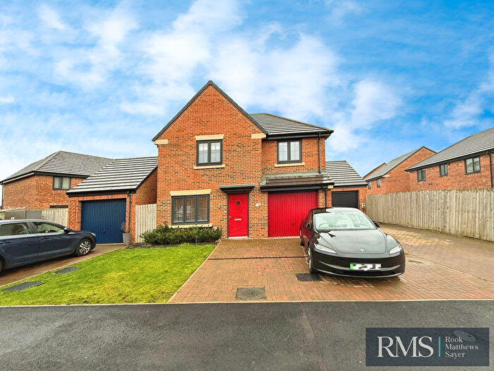 4 Bedroom Detached House For Sale In Dataller Drive, Newcastle Upon Tyne, NE13