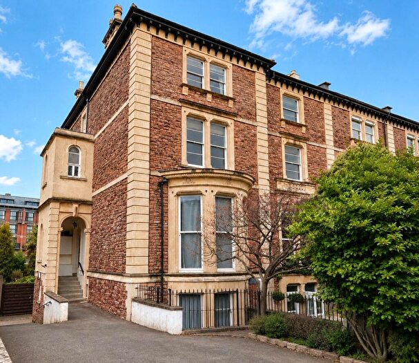 2 Bedroom Apartment To Rent In Pembroke Road, Clifton, Bristol, BS8