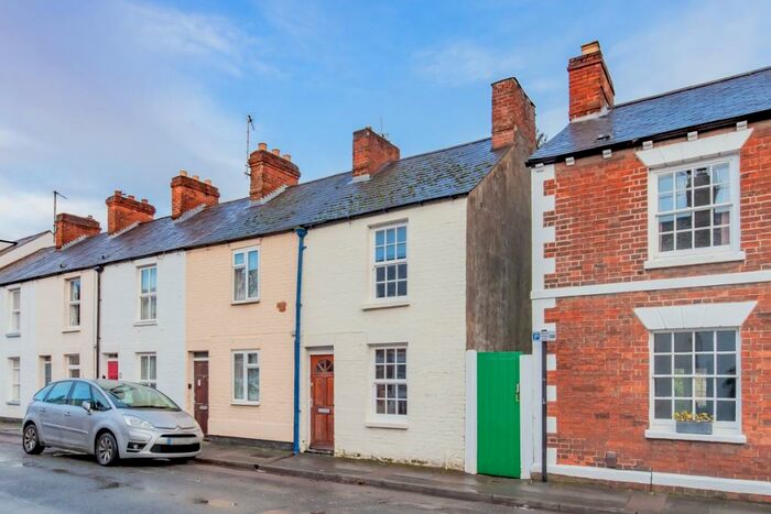2 Bedroom End Of Terrace House To Rent In Bridge Street, Central Oxford, OX2