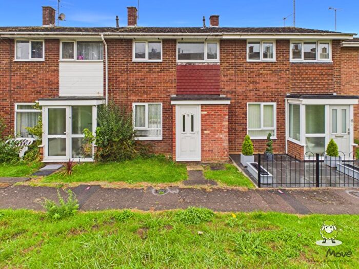 3 Bedroom Terraced House For Sale In Bowyer Close, Basingstoke, Hampshire, RG21