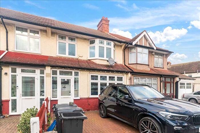 3 Bedroom Terraced House To Rent In Limes Avenue, Croydon, CR0