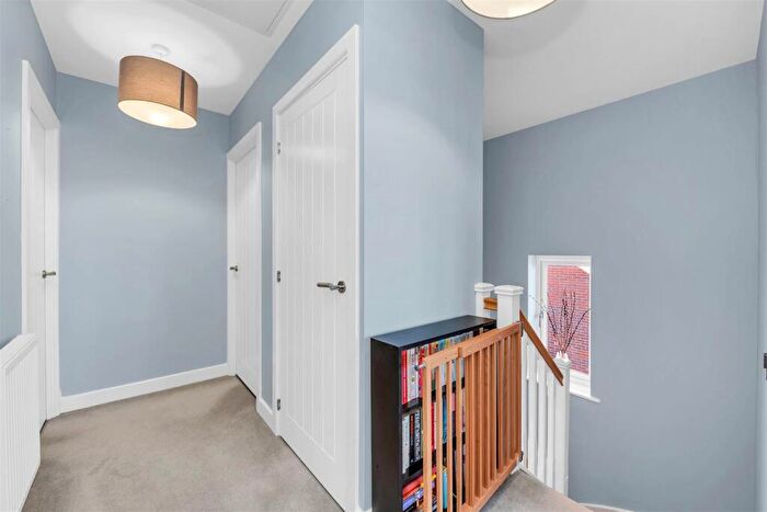 4 Bedroom Detached House For Sale In Myrtlewood Road, Bury St. Edmunds, IP32