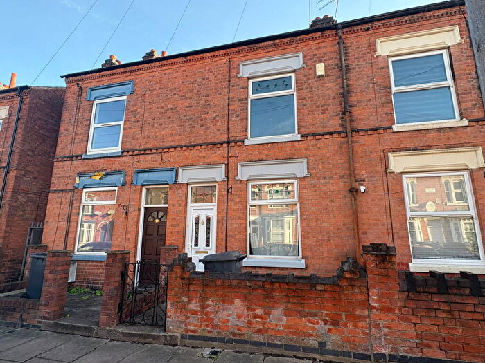 2 Bedroom Terraced House For Sale In Oban Street, Leicester, LE3