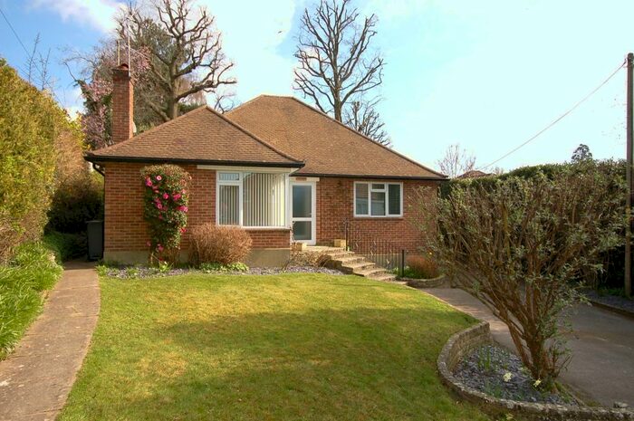 3 Bedroom Detached Bungalow To Rent In Higgs Lane, Bagshot, GU19