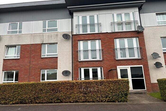 2 Bedroom Flat To Rent In Old Brewery Lane, Alloa, FK10