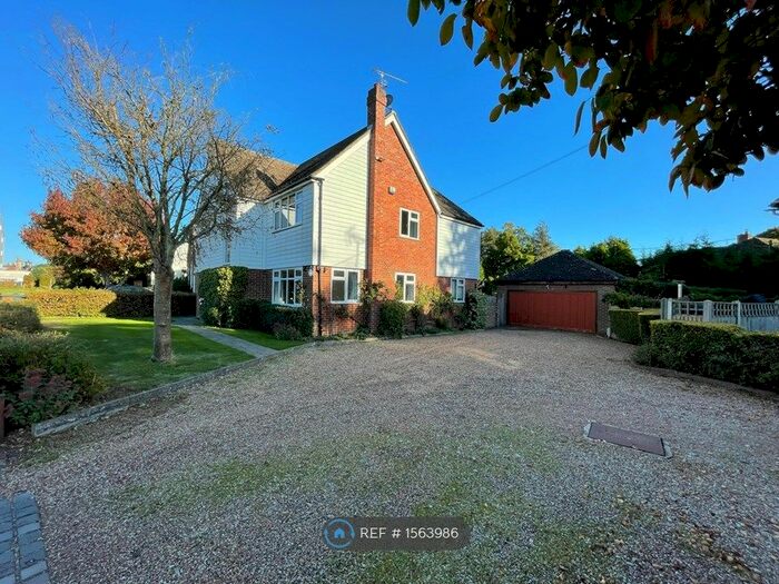 4 Bedroom Detached House To Rent In Wickham Road, Wickhambreaux, Canterbury, CT3
