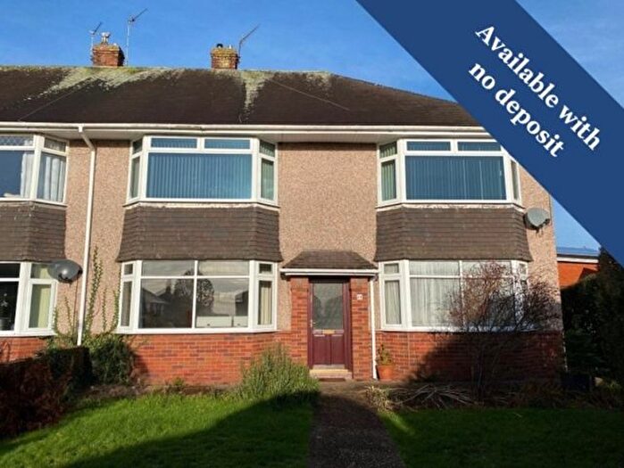 2 Bedroom Flat To Rent In Hendy Close, Sketty, Swansea, SA2