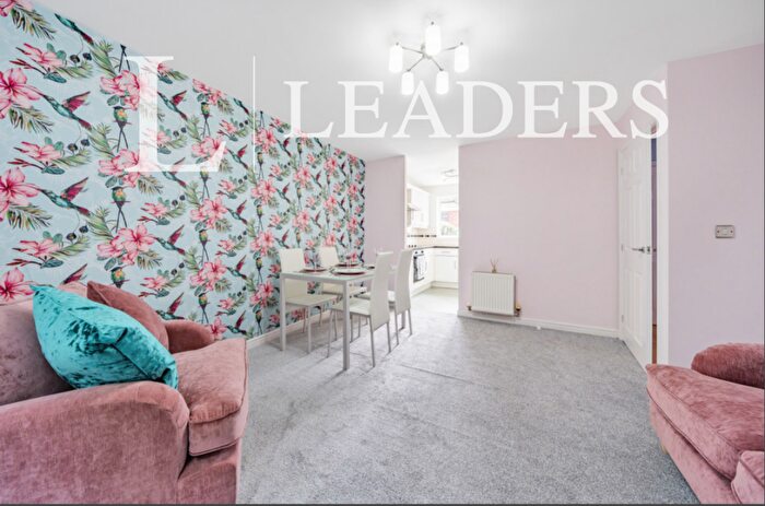 2 Bedroom Flat To Rent In Harbourne Close, CV8