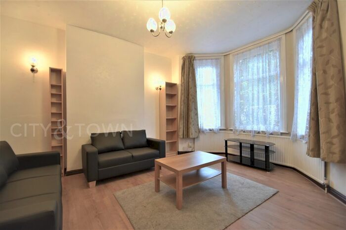 4 Bedroom Terraced House To Rent In Wightman Road, Turnpike Lane, N8