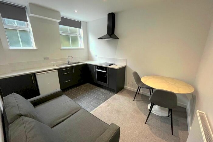 Studio To Rent In Albert Terrace Road, Sheffield, S6