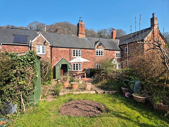 2 Bedroom Cottage For Sale In Woodford, Williton, Taunton, TA4