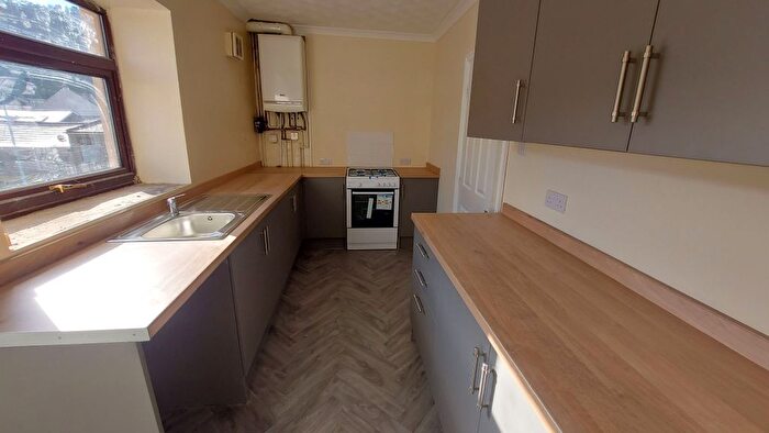 1 Bedroom Flat To Rent In A High Street, Abertillery, NP13