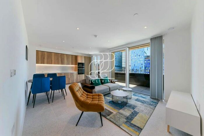 1 Bedroom Flat To Rent In Cendal Crescent, London, E1