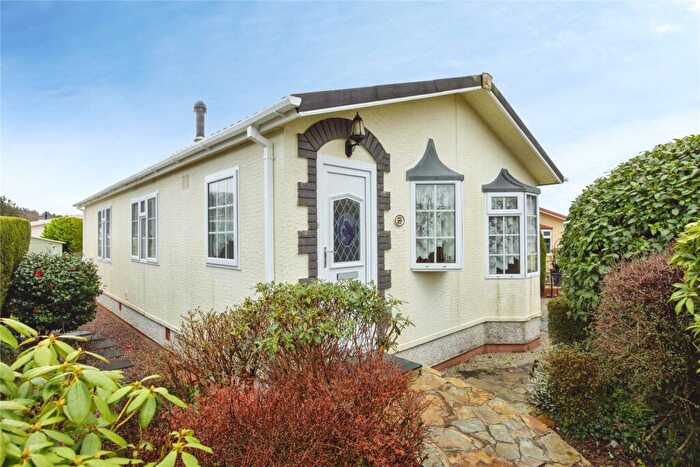 2 Bedroom Bungalow For Sale In Tregainlands Park, Washaway, Bodmin, Cornwall, PL30