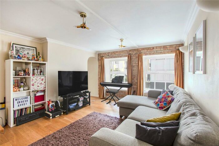 1 Bedroom Apartment To Rent In Teesdale Close, Cambridge Heath, London, E2
