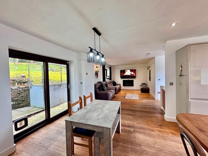 4 Bedroom Detached House For Sale In Warleigh Crescent, Derriford, Plymouth, PL6