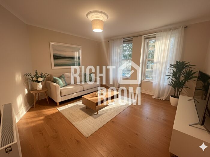 2 Bedroom Flat To Rent In Flat, Brook House, Cranleigh Street, London, NW1