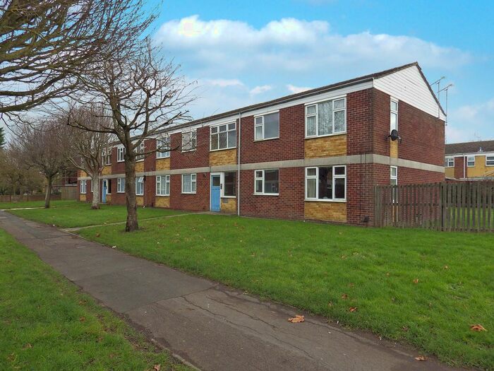 1 Bedroom Flat To Rent In Dulverton Avenue, Swindon, Wiltshire, SN3