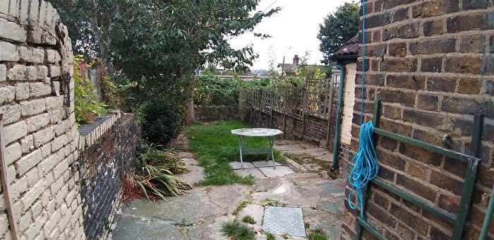 3 Bedroom Terraced House To Rent In Northcote Road, Rochester, ME2